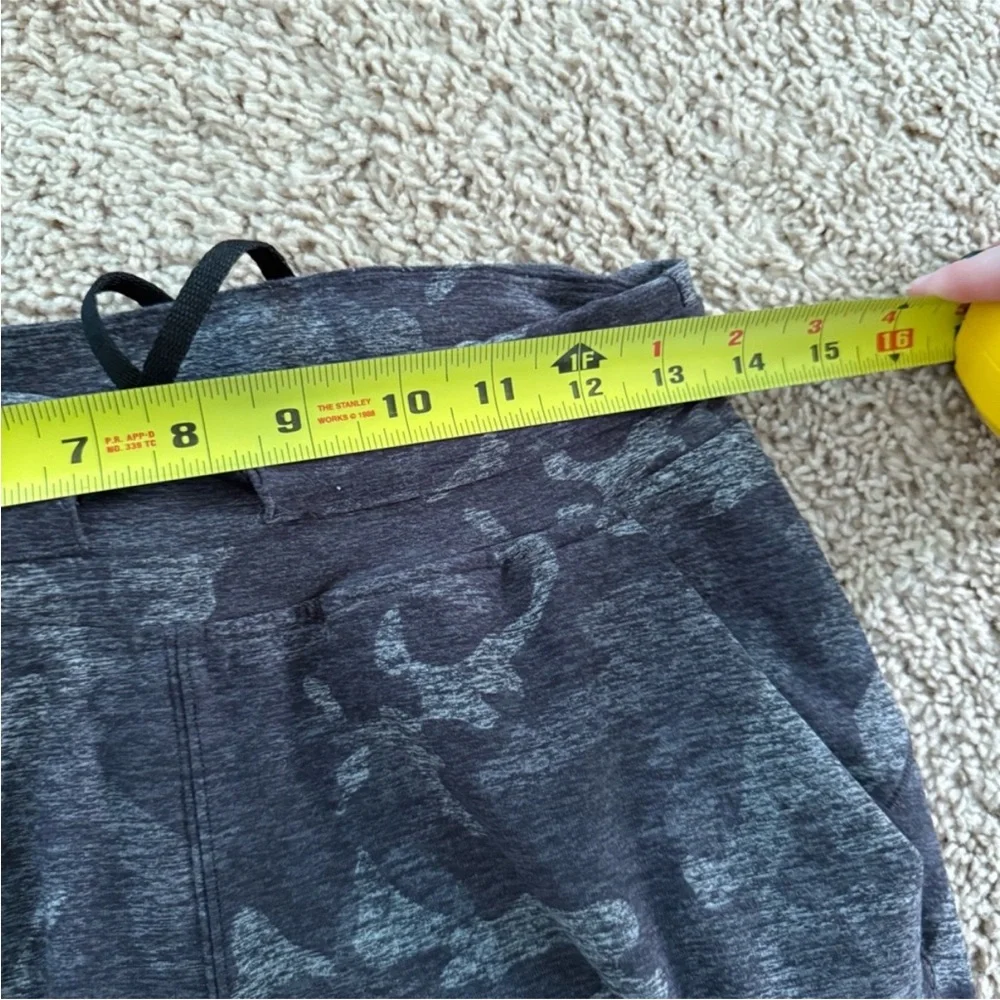 Lululemon Ready To Rulu Jogger Camo Size 4